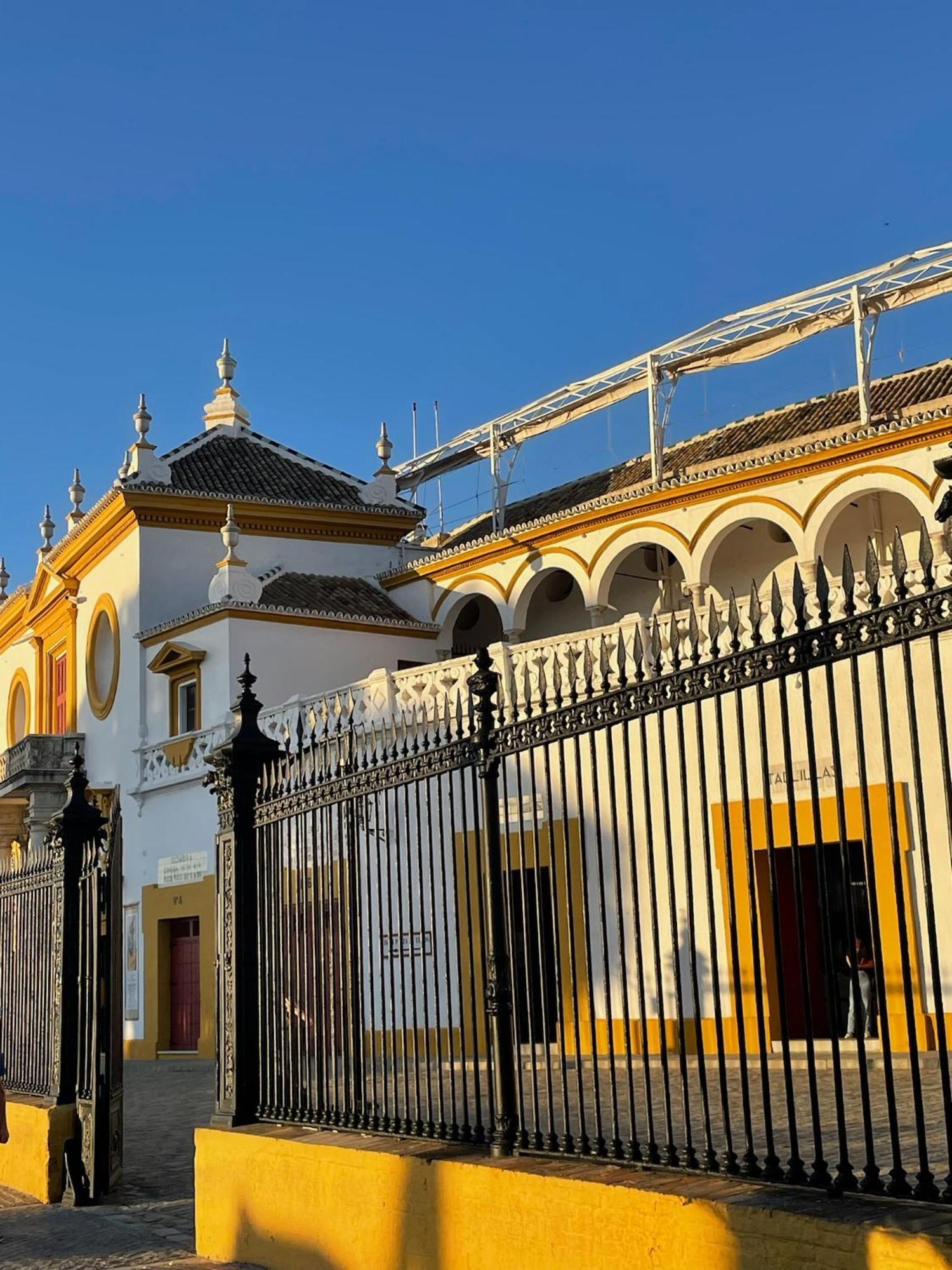 Wellhome En El Mercado Del Arenal, Plaza De Toros * Sevilla